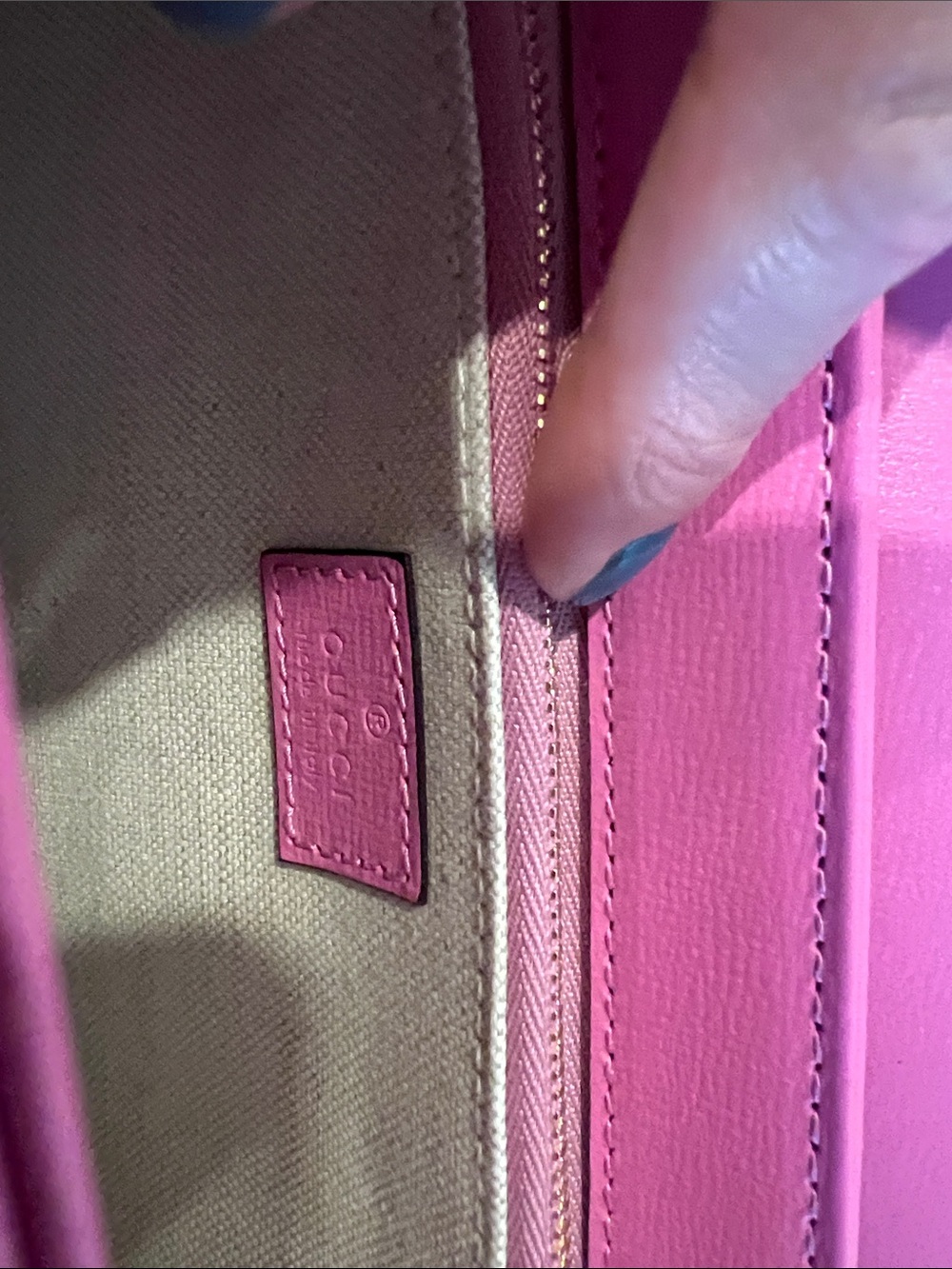 Gucci Pink Leather Crossbody with Gold Horsebit - Picture 6 of 7